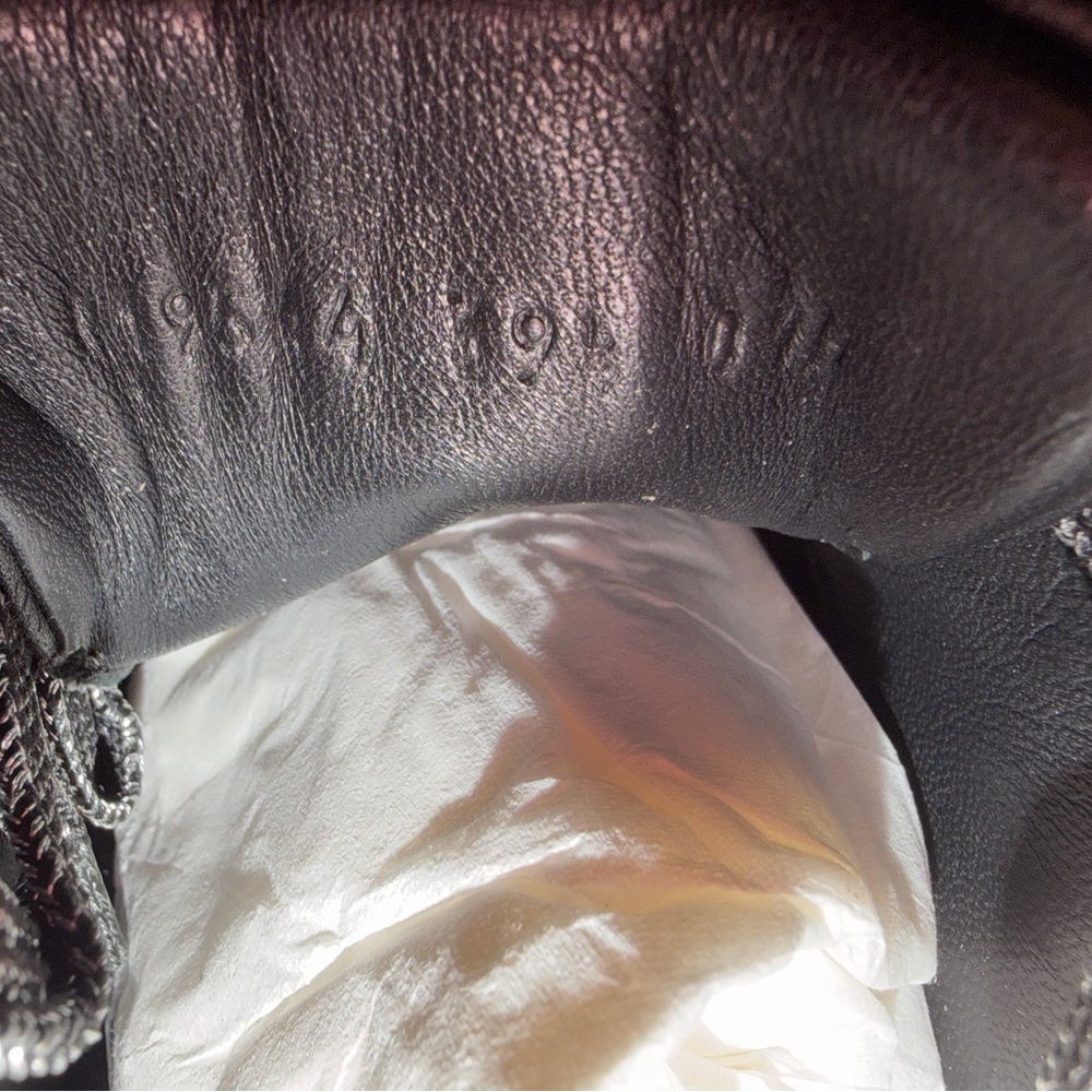 Gucci Silver Glitter Sneakers with Red and Blue Stripes - Picture 5 of 8